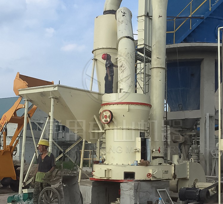 三門峽時產(chǎn)五噸200目青石磨粉生產(chǎn)線